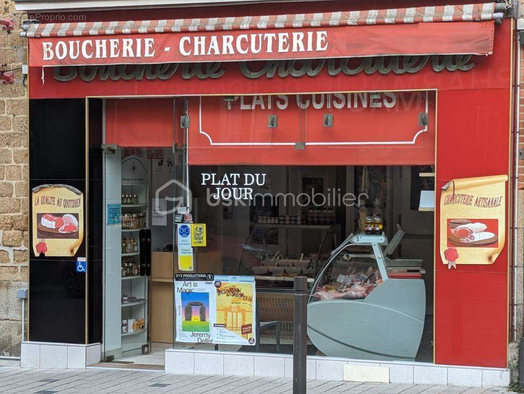 Commerce à FOUGERES