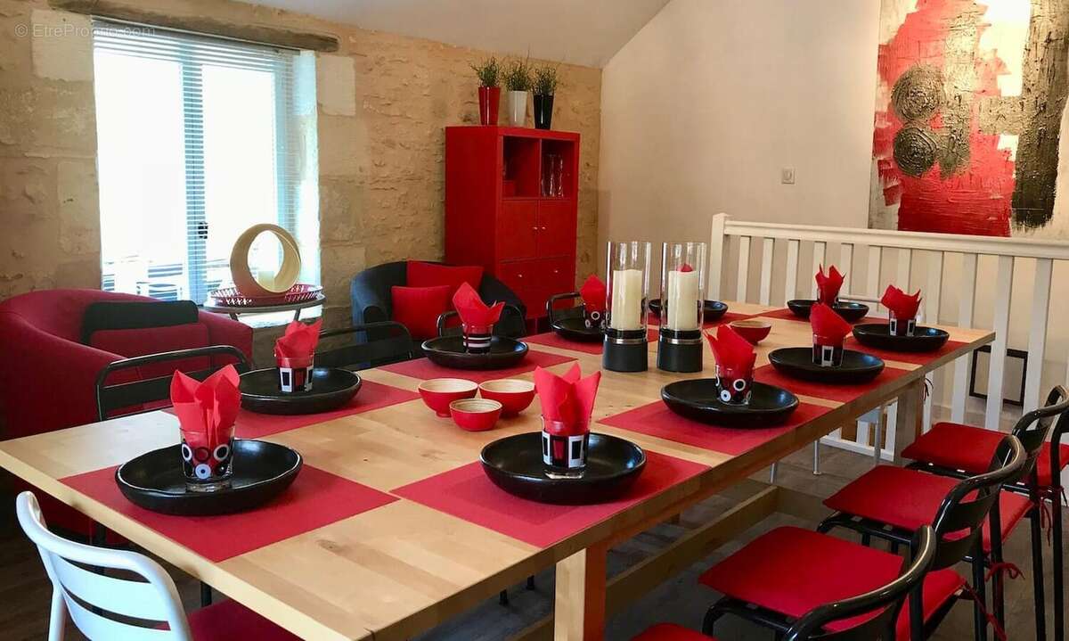 Latrei8 - Maison à CASTELNAUD-LA-CHAPELLE