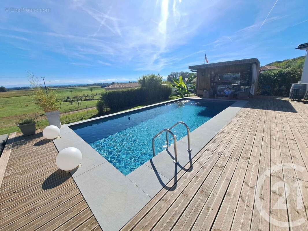 Maison à MARIGNAC-LASCLARES