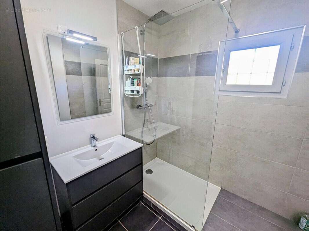 Appartement à TENCIN