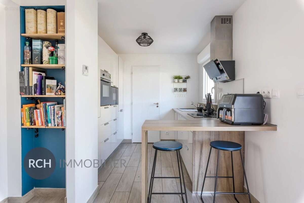 Exclusivité - Maison de village avec commerces à pied - photo 10
