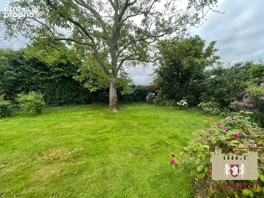 Proche nogent le roi - terrain  constructible de 800 m² env - photo 3