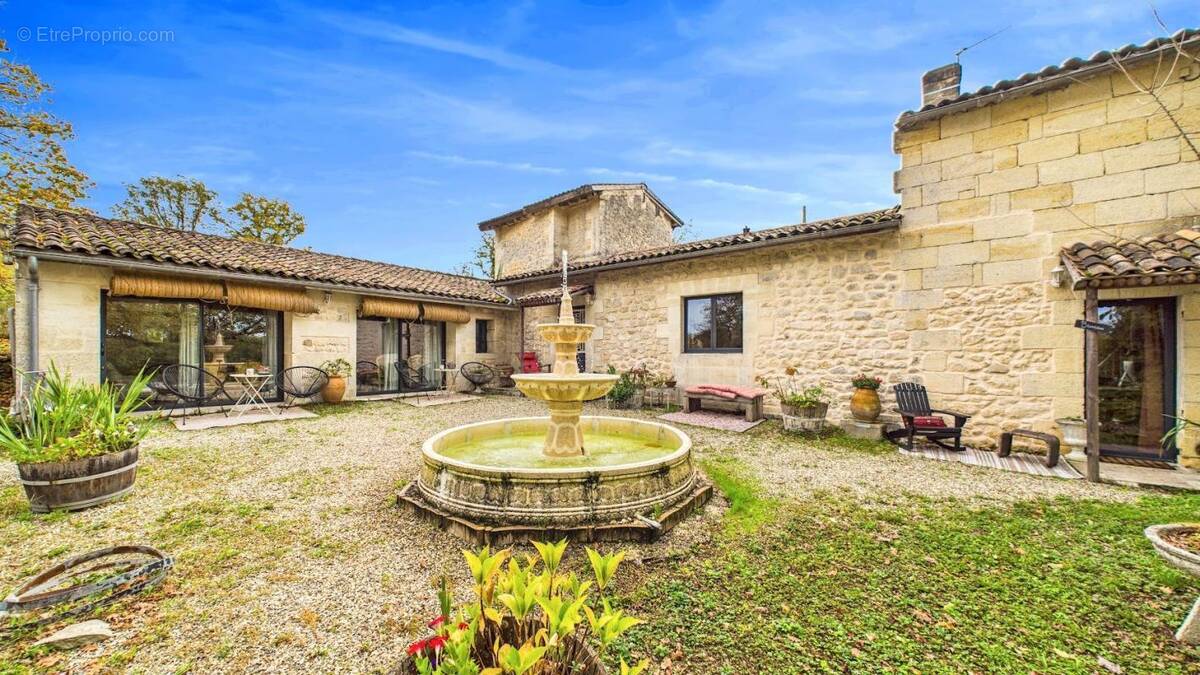 Maison à BORDEAUX