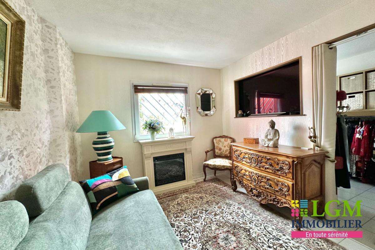 Appartement à PEROLS