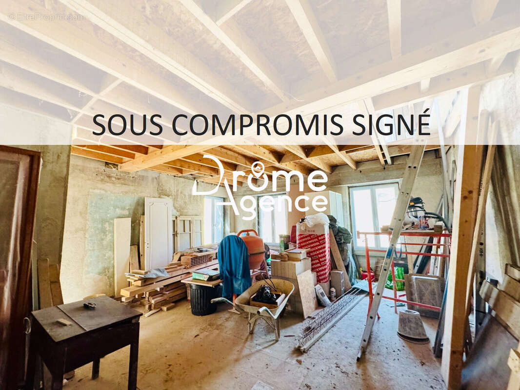 Maison à SERVES-SUR-RHONE