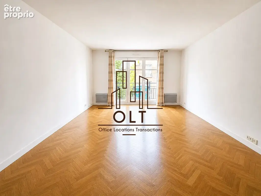 Appartement à SURESNES