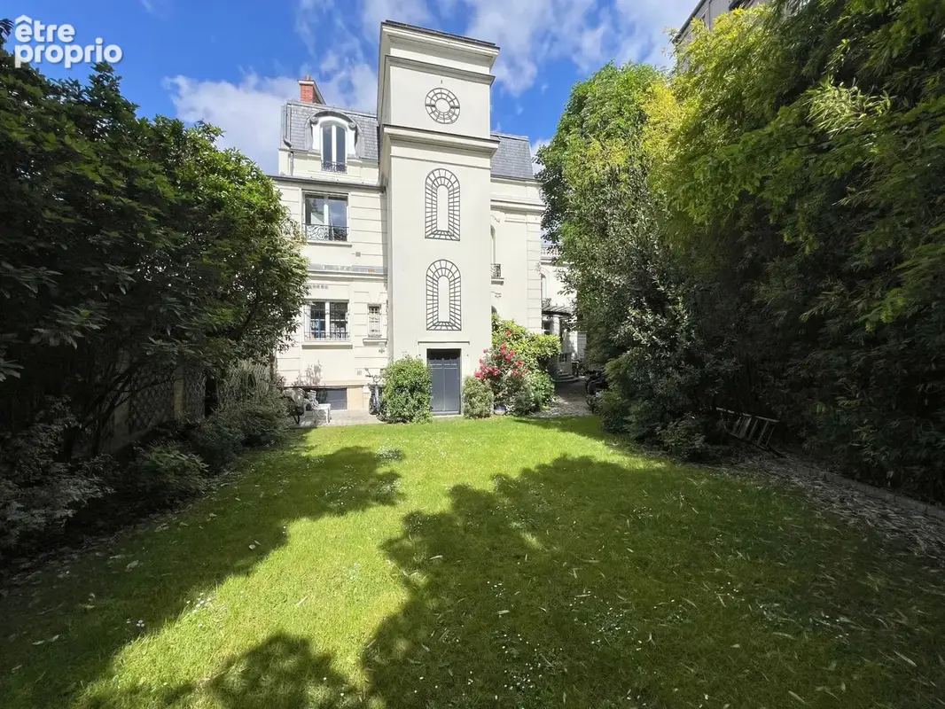 Hôtel particulier 4 pièces avec terrasse. - photo 4