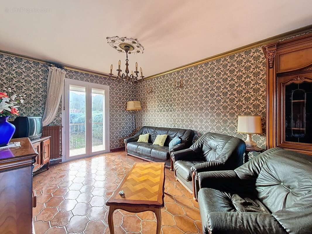 Maison à CESSENON-SUR-ORB