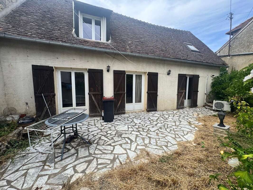 Maison 3 pièces 90 m² à vendre à Gy-Les-Nonains (45220) - photo 11