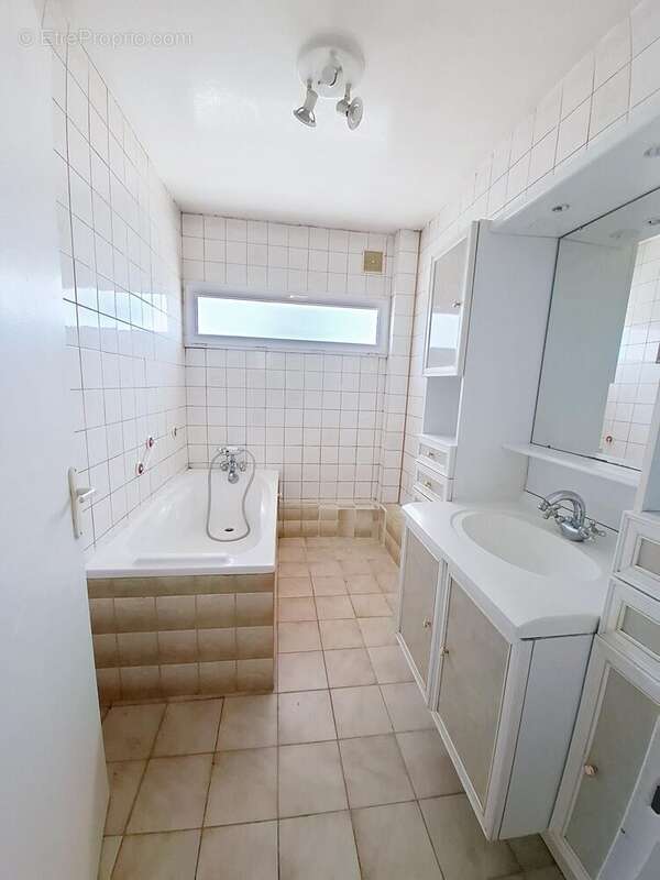 Photo 6 - Maison à LA QUEUE-EN-BRIE