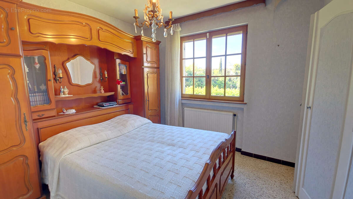 Maison à MOUGINS