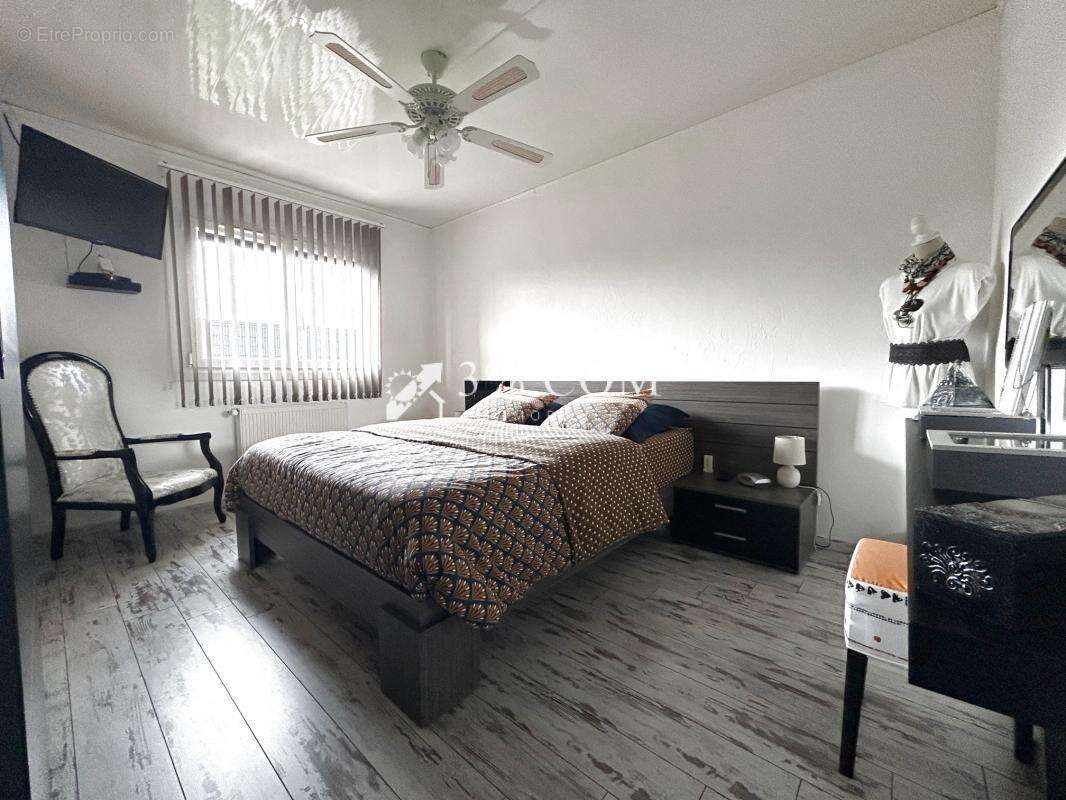 Maison à COURCELLES-LES-LENS