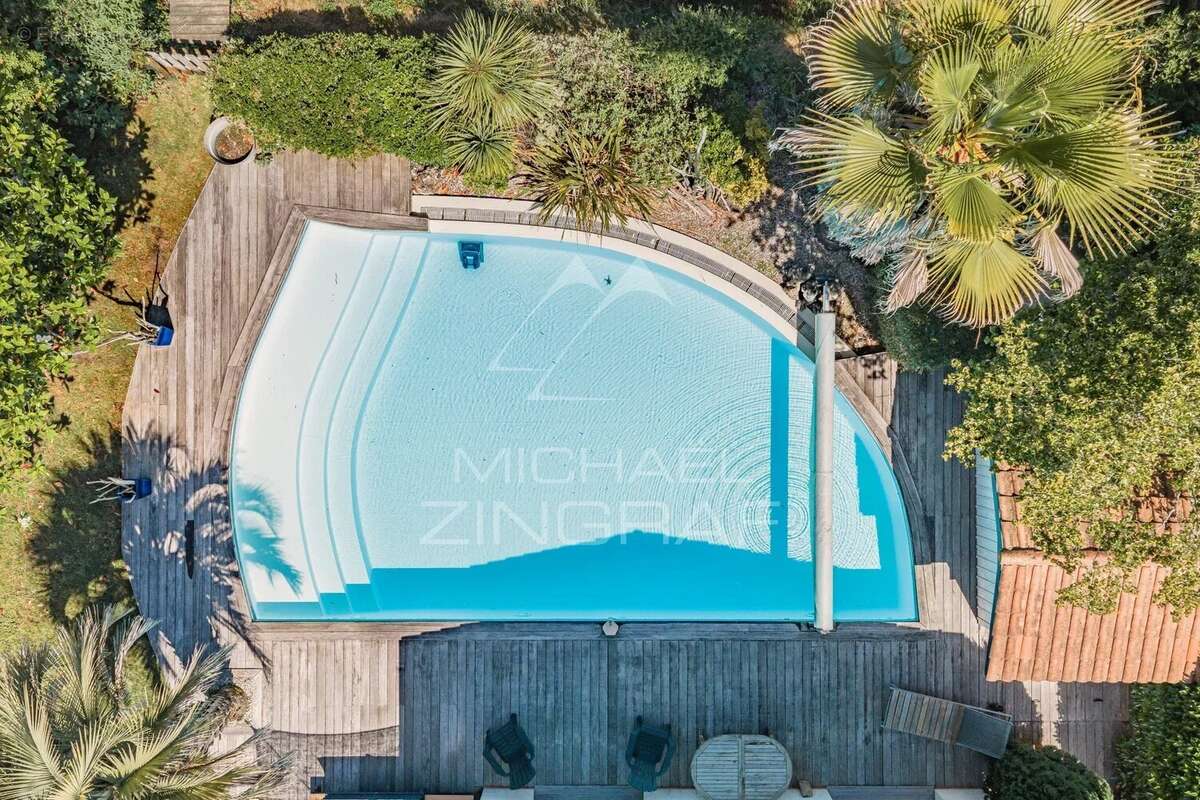 Villa contemporaine de 5 chambres - photo 14