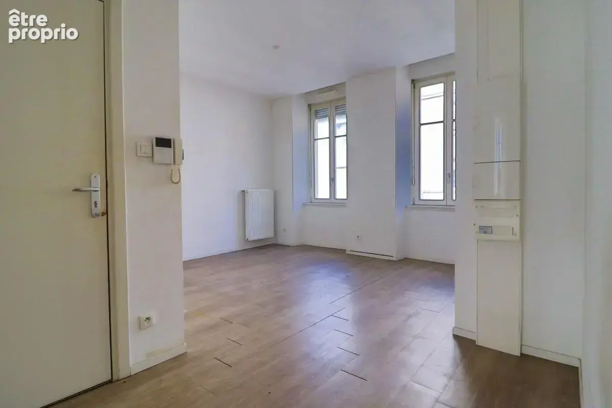 Appartement À Vendre - photo 2