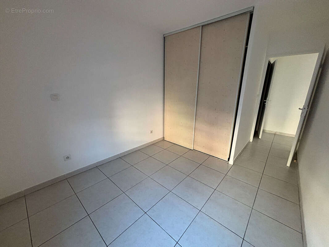 Appartement à MARSEILLE-14E