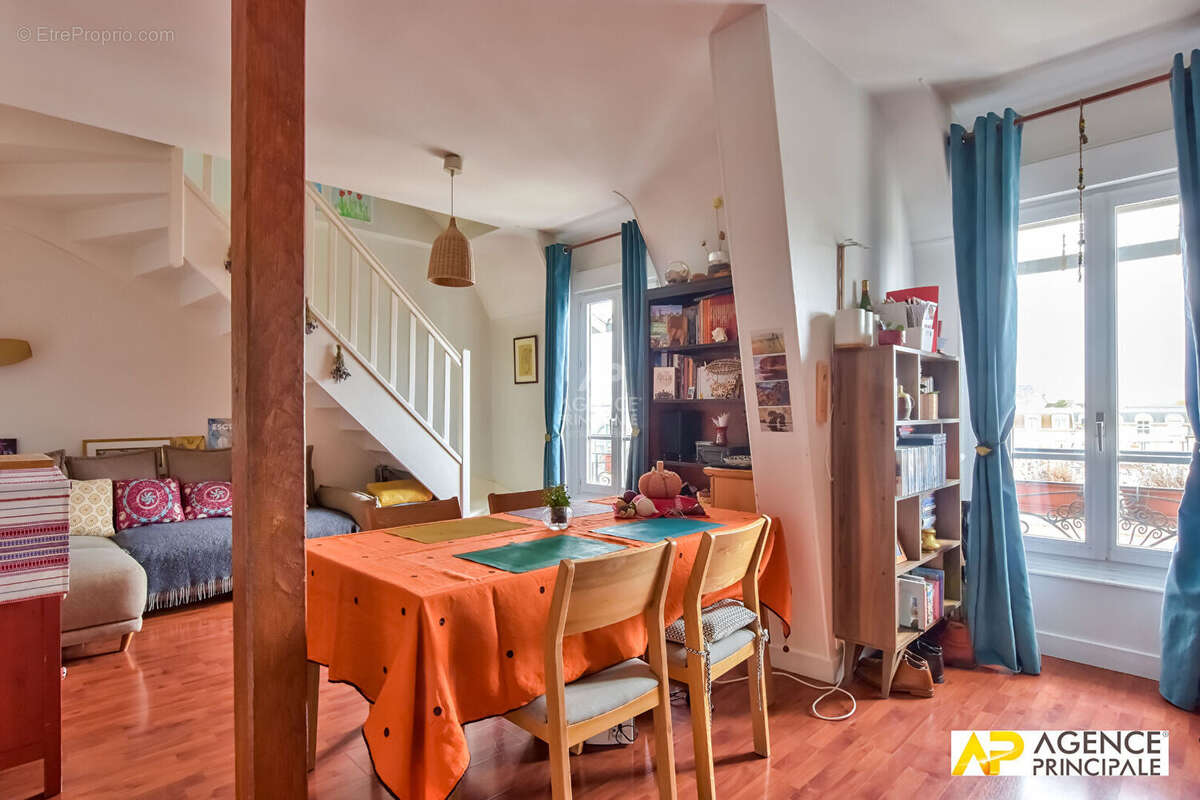 Appartement à MAISONS-LAFFITTE