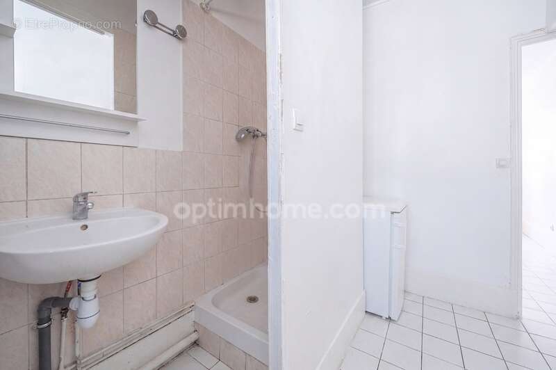 Appartement à PARIS-10E