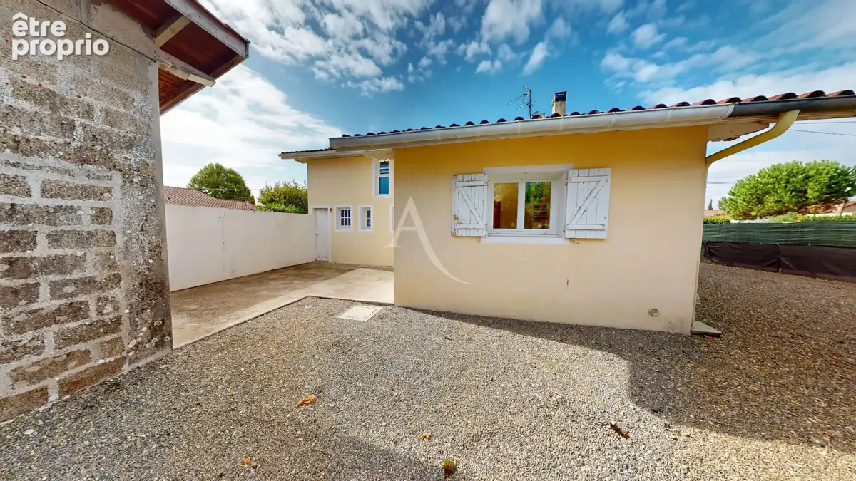 Villeneuve-de-Marsan ? Maison familiale rénovée avec jardin arboré - photo 11