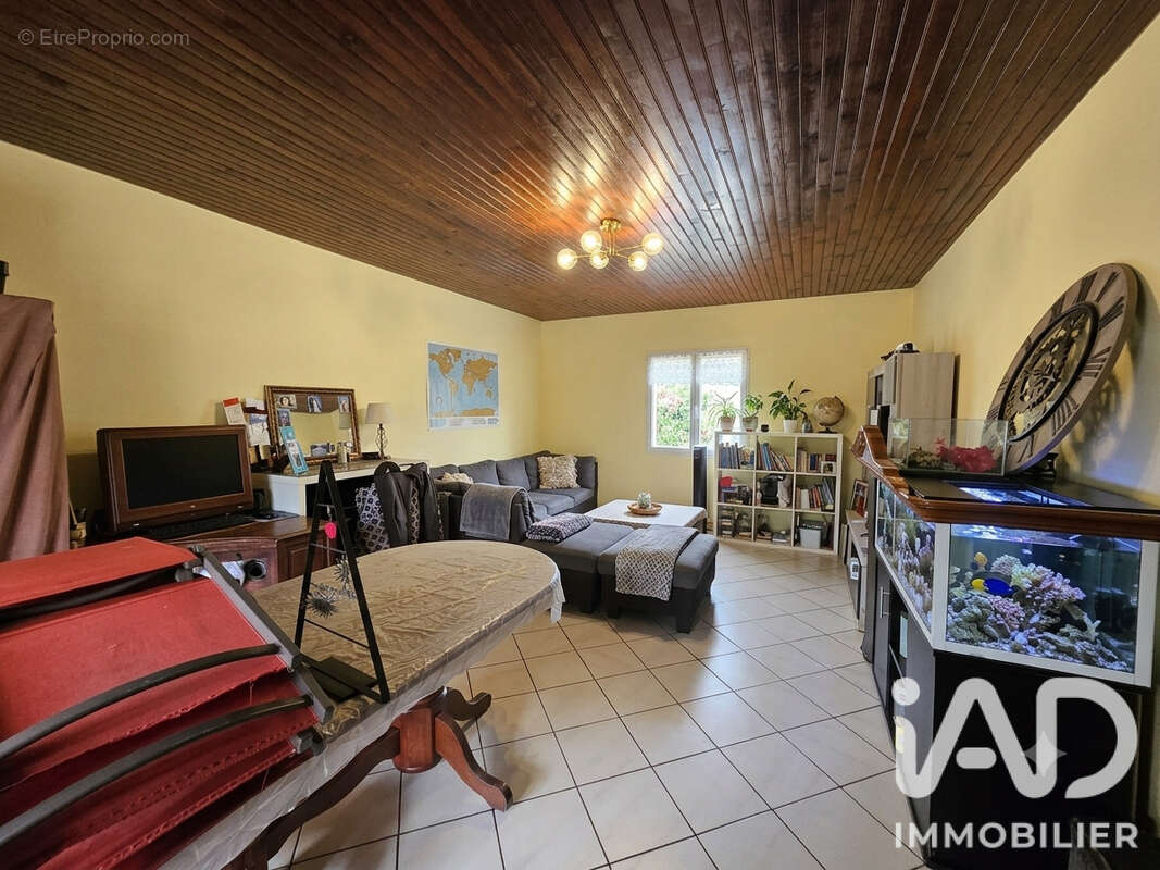 Maison 105 m² à Le Tampon  - photo 3