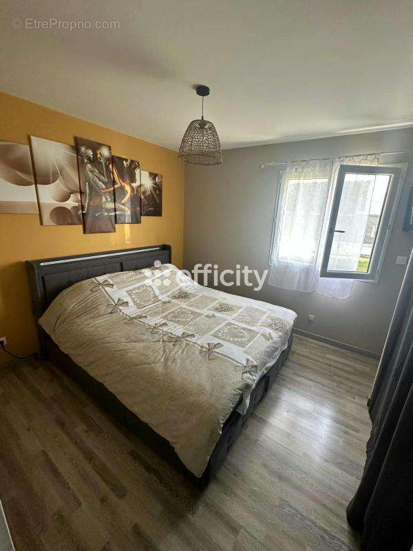 Maison à ALBARET-SAINTE-MARIE