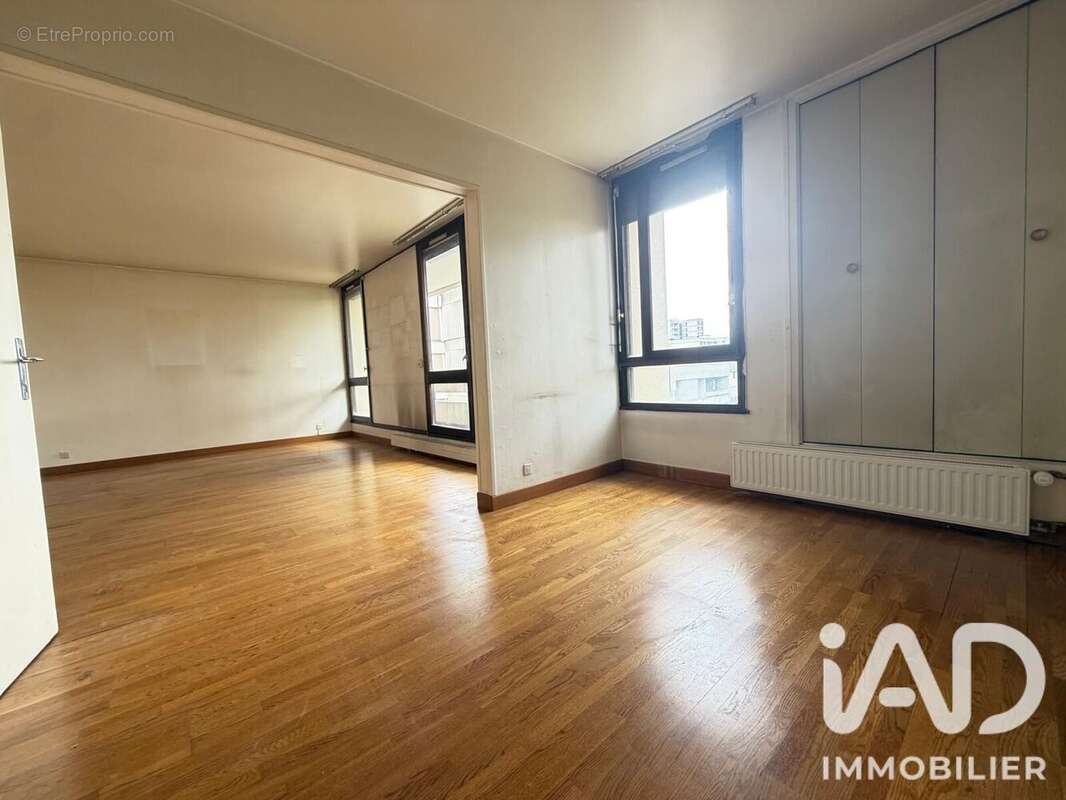 Appartement 70 m² à Elancourt  - photo 3