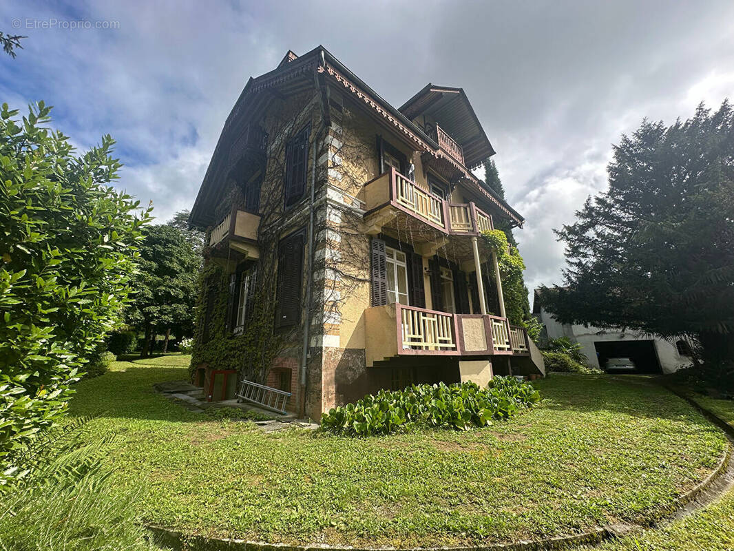 Maison à BAGNERES-DE-BIGORRE