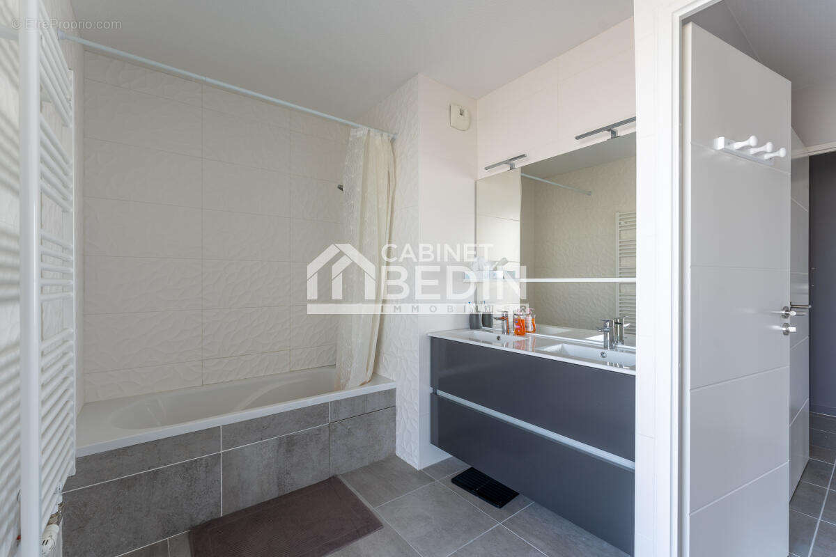 Appartement à MERIGNAC