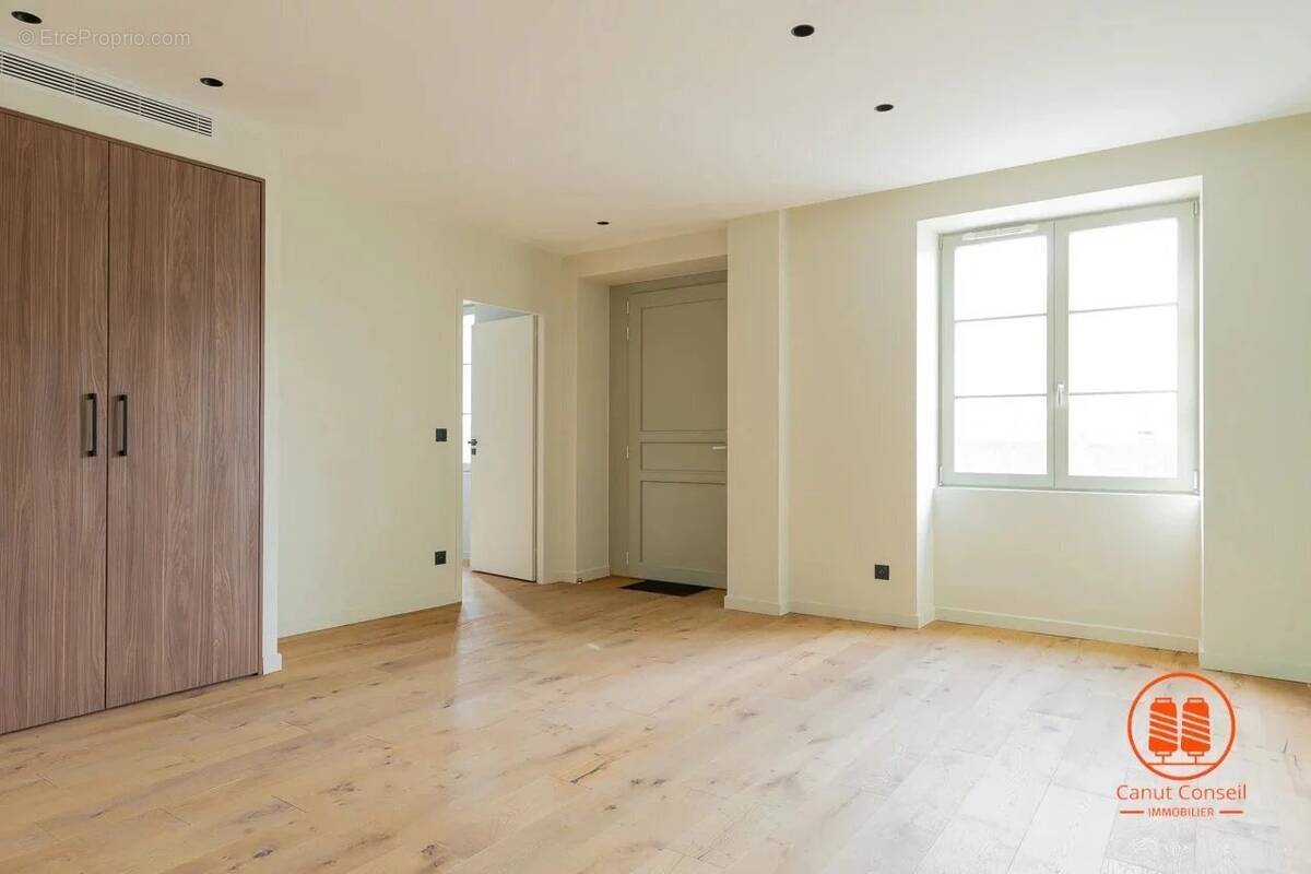 Appartement à LYON-1E