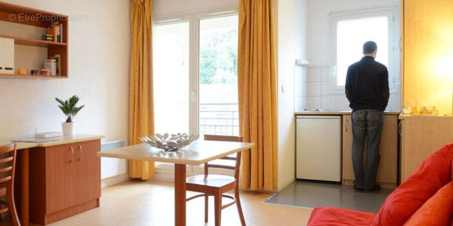 Investissement en residence etudiante - photo 4