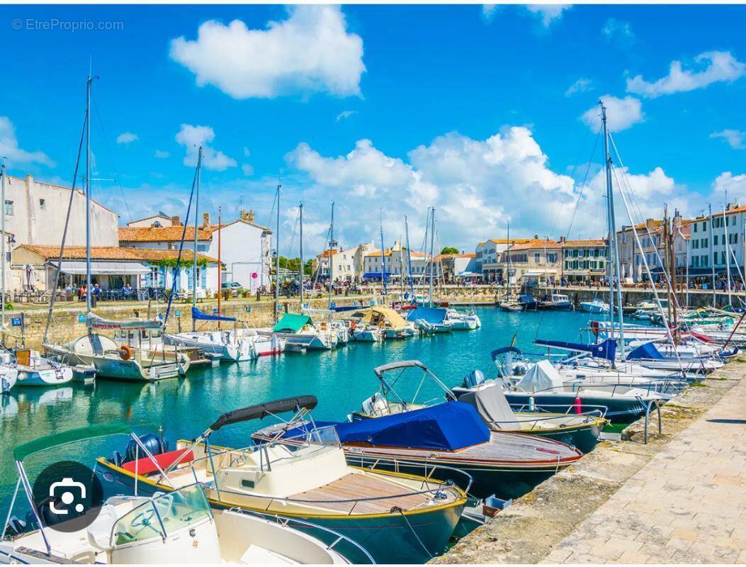 Appartement à SAINT-MARTIN-DE-RE