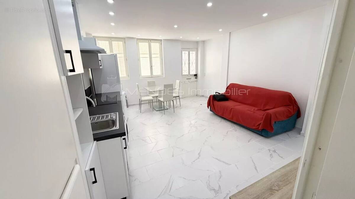 Photo Appartement à Beausoleil au prix de 250 000€