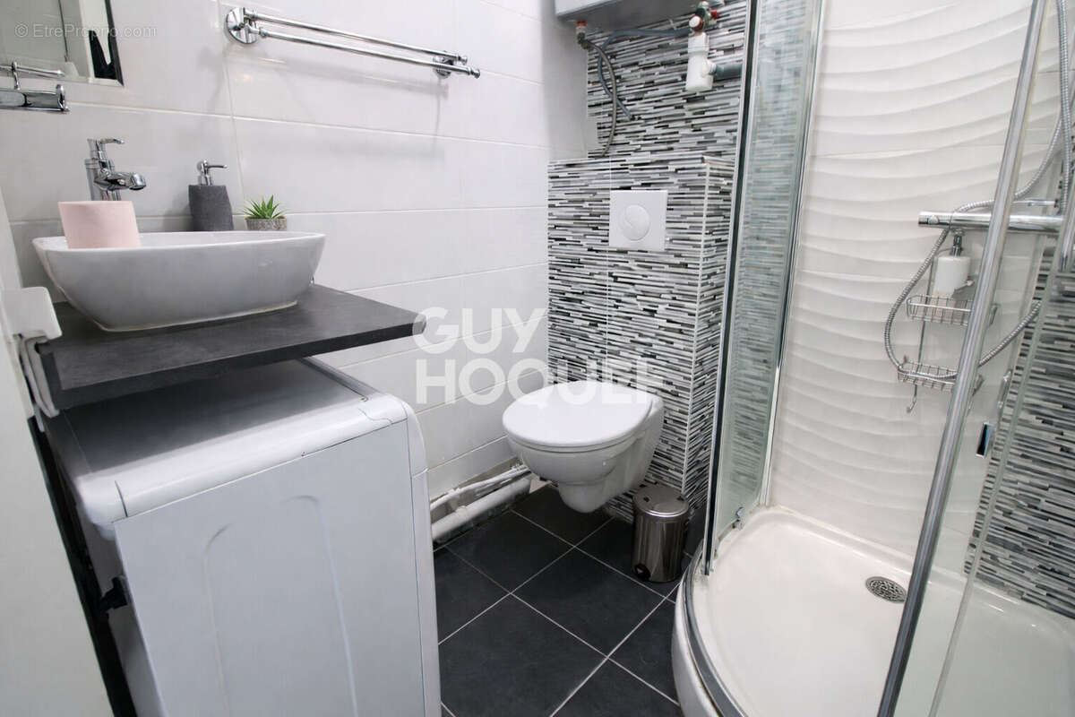 Appartement à BRIE-COMTE-ROBERT