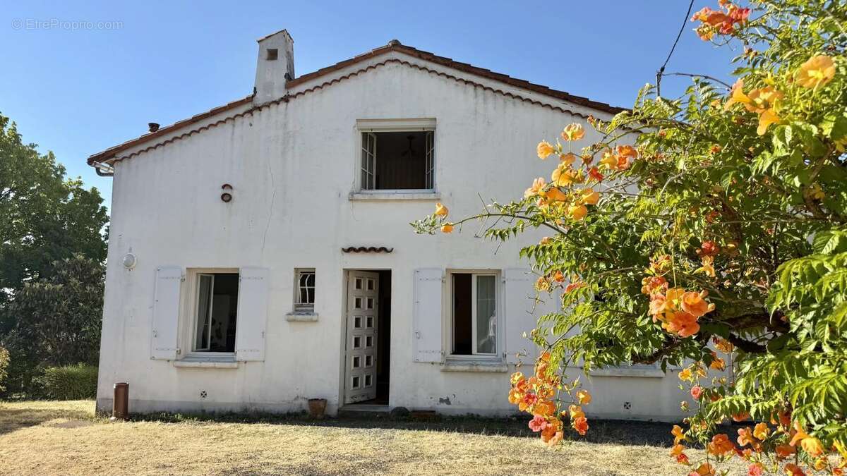 Maison à MAUVES-SUR-LOIRE