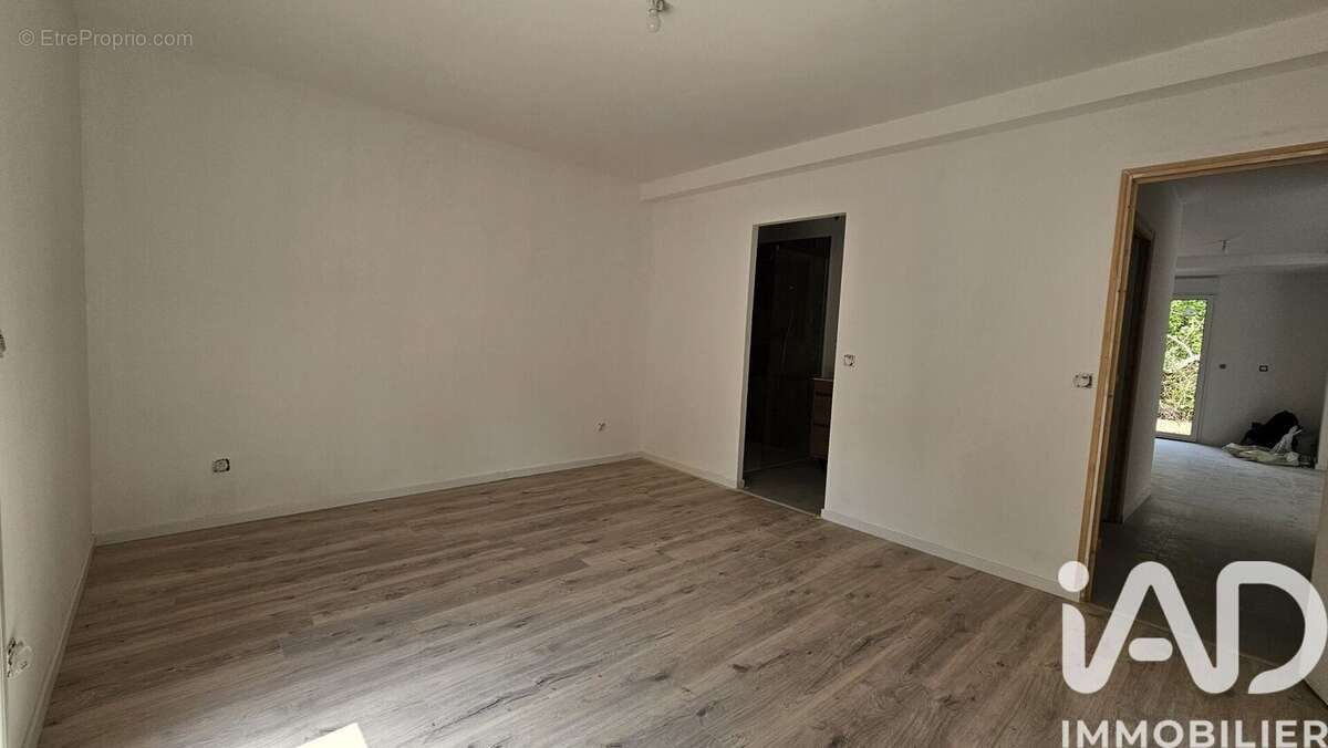 Maison 130 m² à Montereau-Fault-Yonne  - photo 9