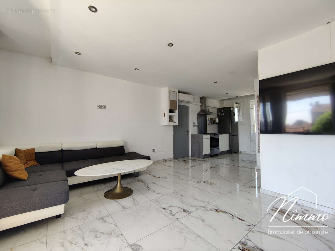 Appartement à NIMES