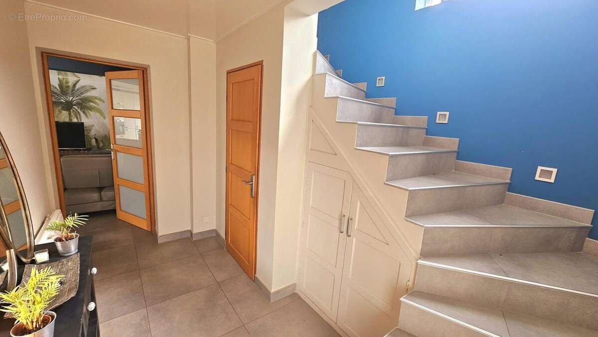 Maison à FRONTIGNAN