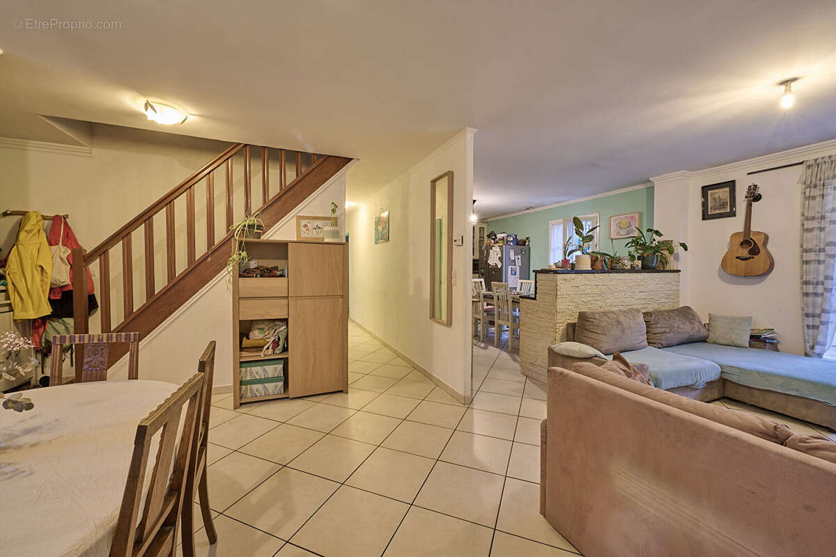 Maison à AMBLAINVILLE