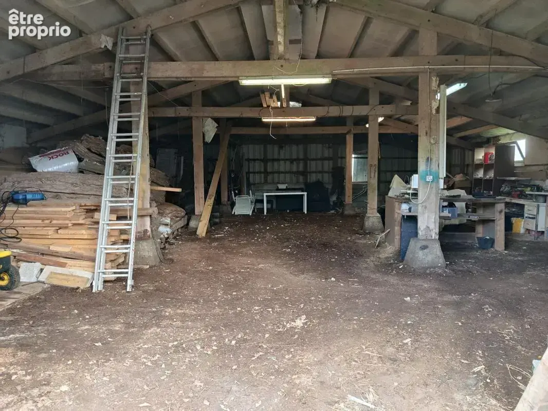 LOC-ÉGUINER / SAINT THEGONNEC, Maison T6 avec jardin et hangar - photo 11