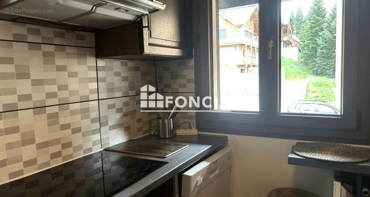 Maison à LA SALLE-LES-ALPES