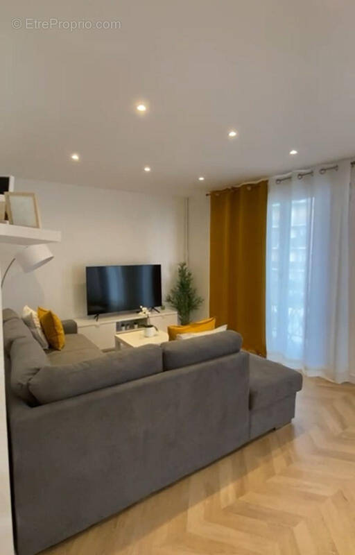 Appartement à NOGENT-SUR-MARNE