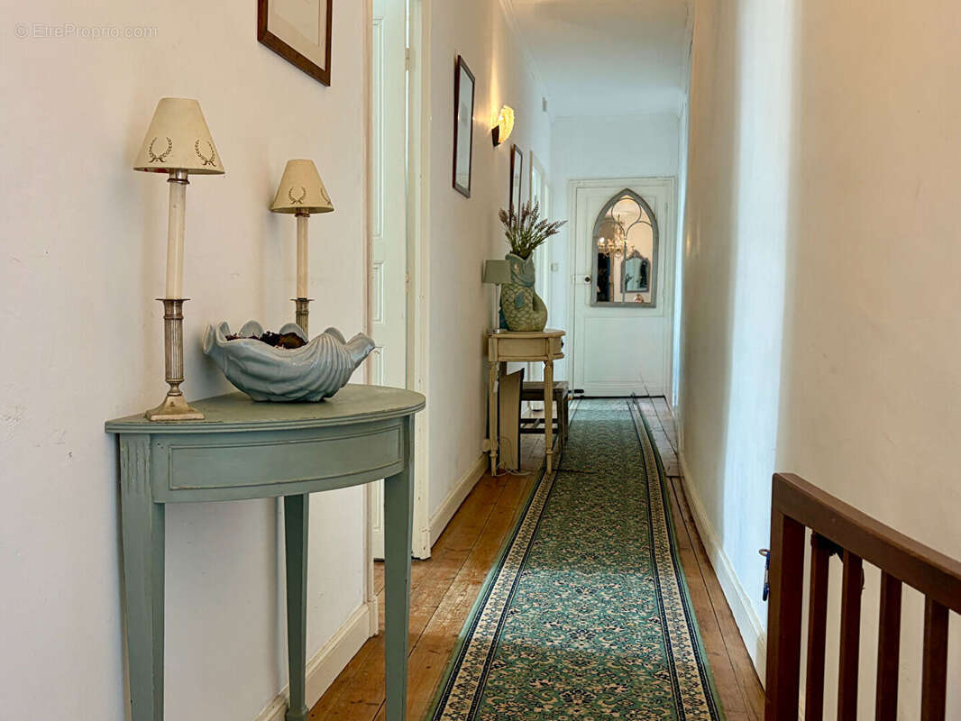 Maison à DAMPIERRE-SUR-BOUTONNE