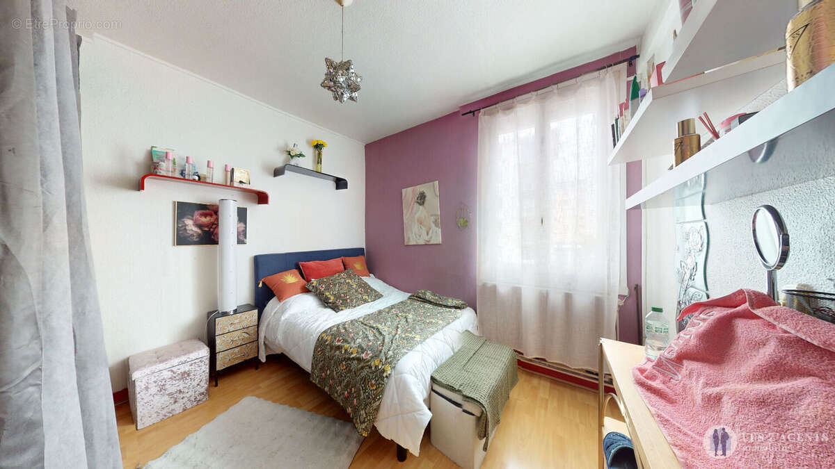 Appartement à SAINT-MARTIN-D'HERES
