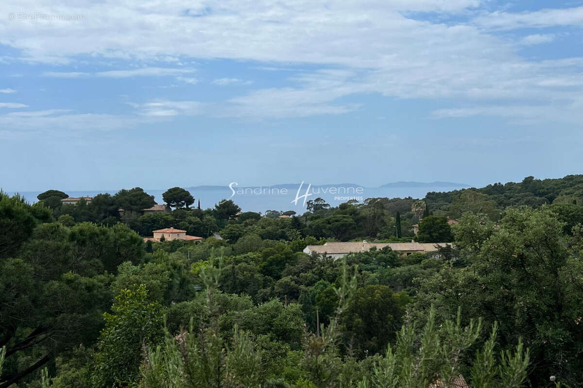 Maison à LA CROIX-VALMER