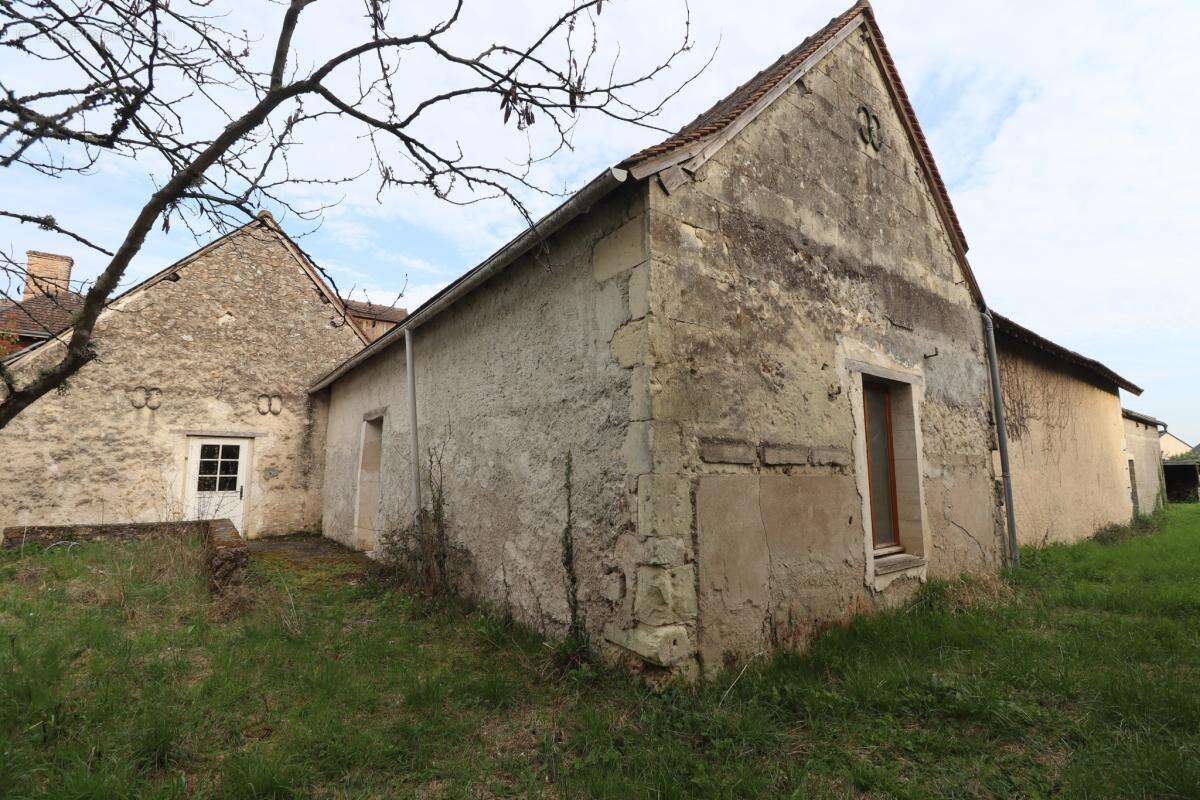 Maison à CLERE-LES-PINS