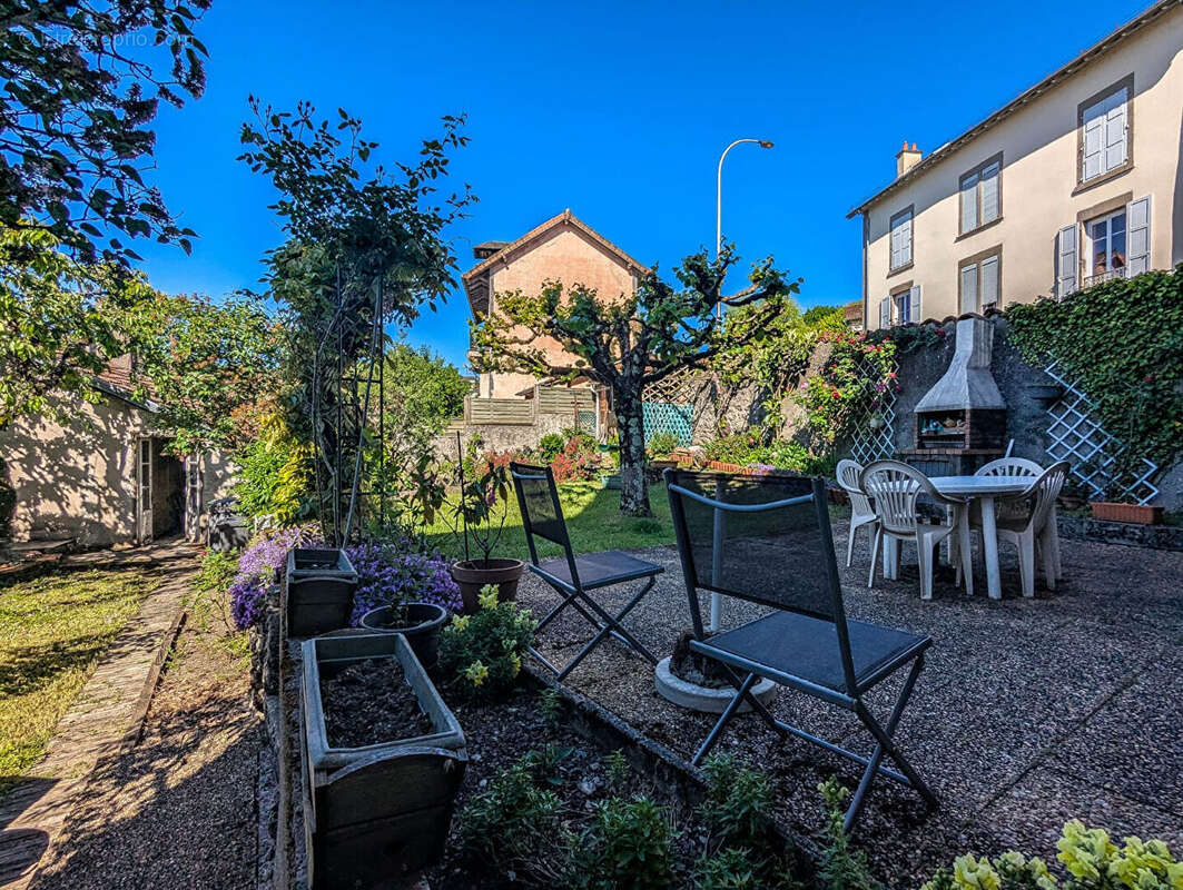 Appartement à AURILLAC