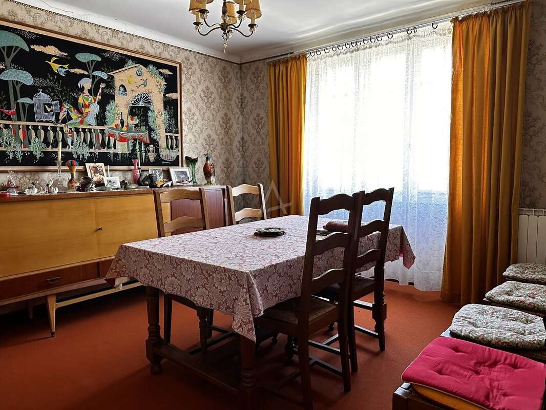 Maison à LOCOAL-MENDON