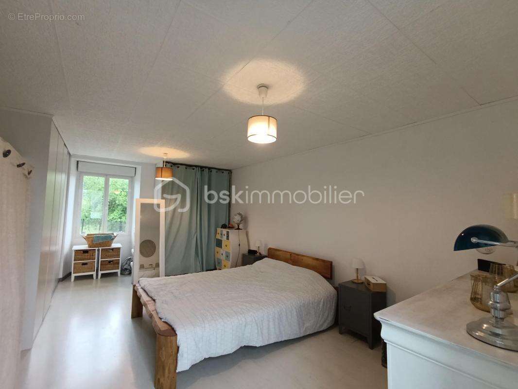 Quebriac maison sur trois niveaux - photo 3