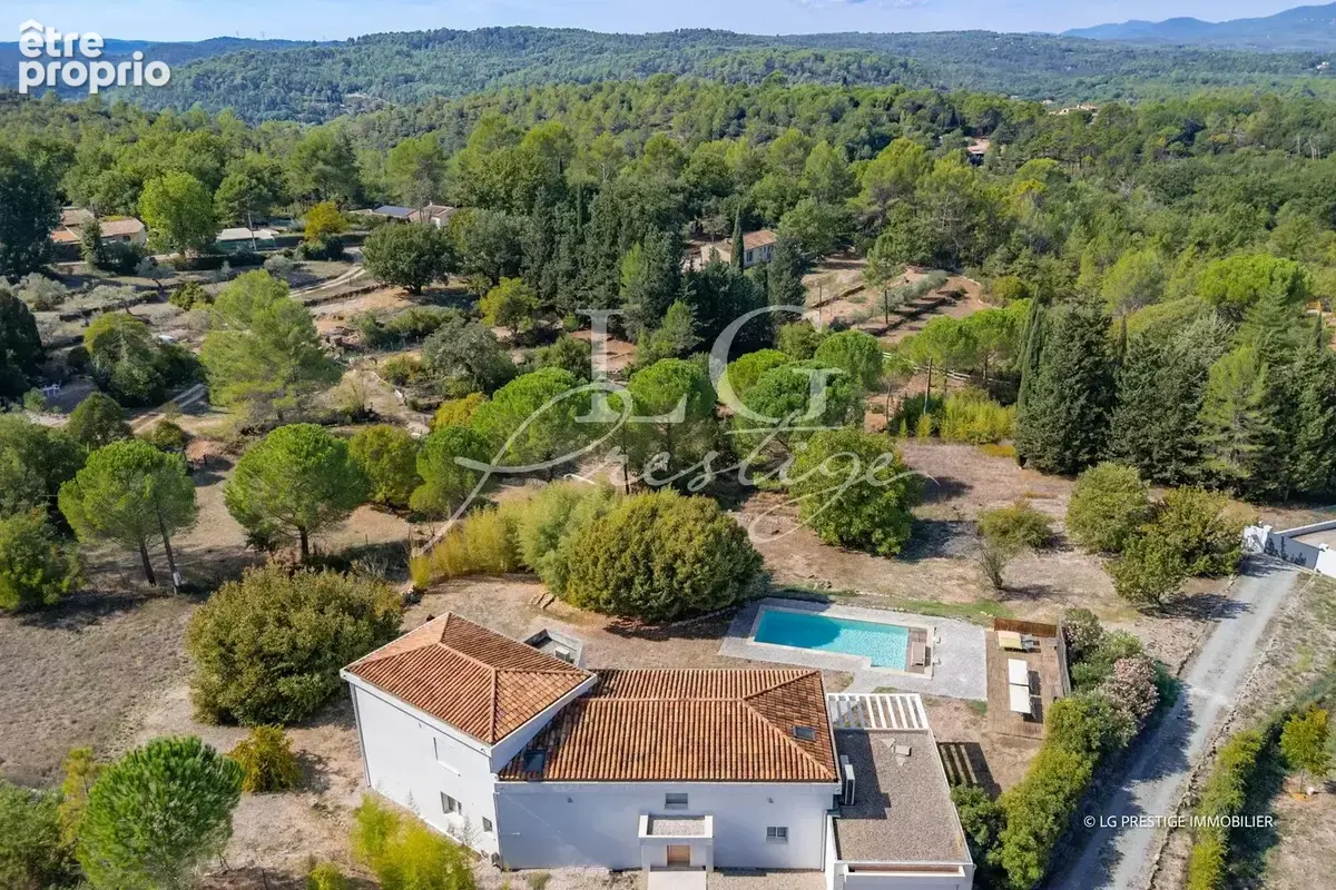 Montauroux – villa contemporaine de 223 m², vue dégagée & piscine - photo 2