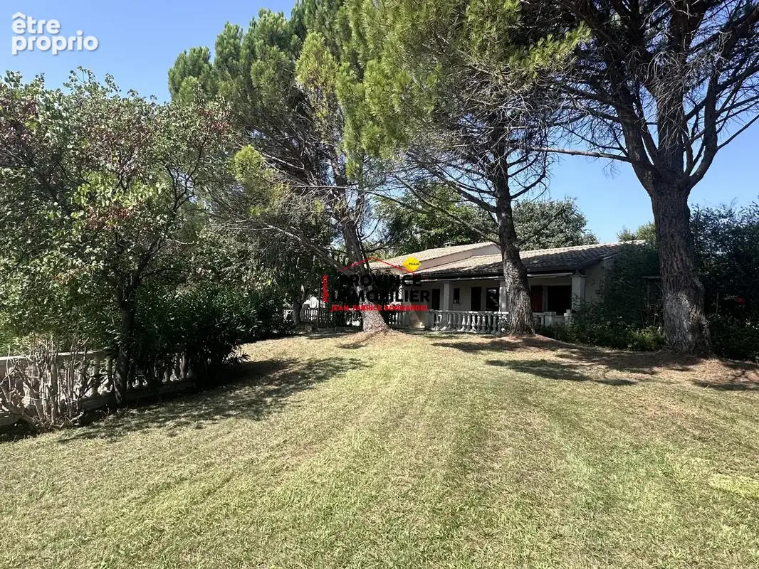 Maison à GRIGNAN
