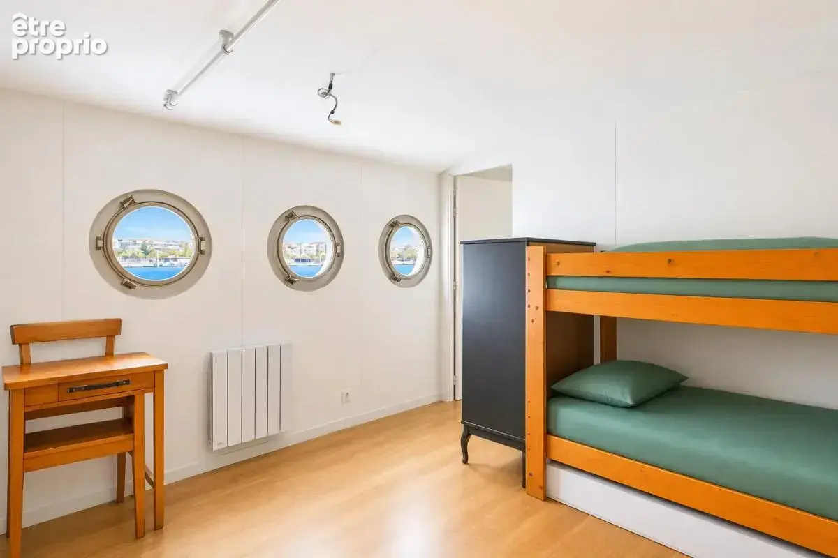 Péniche - 7 pièces de 250 m² à Boulogne-Billancourt - photo 12